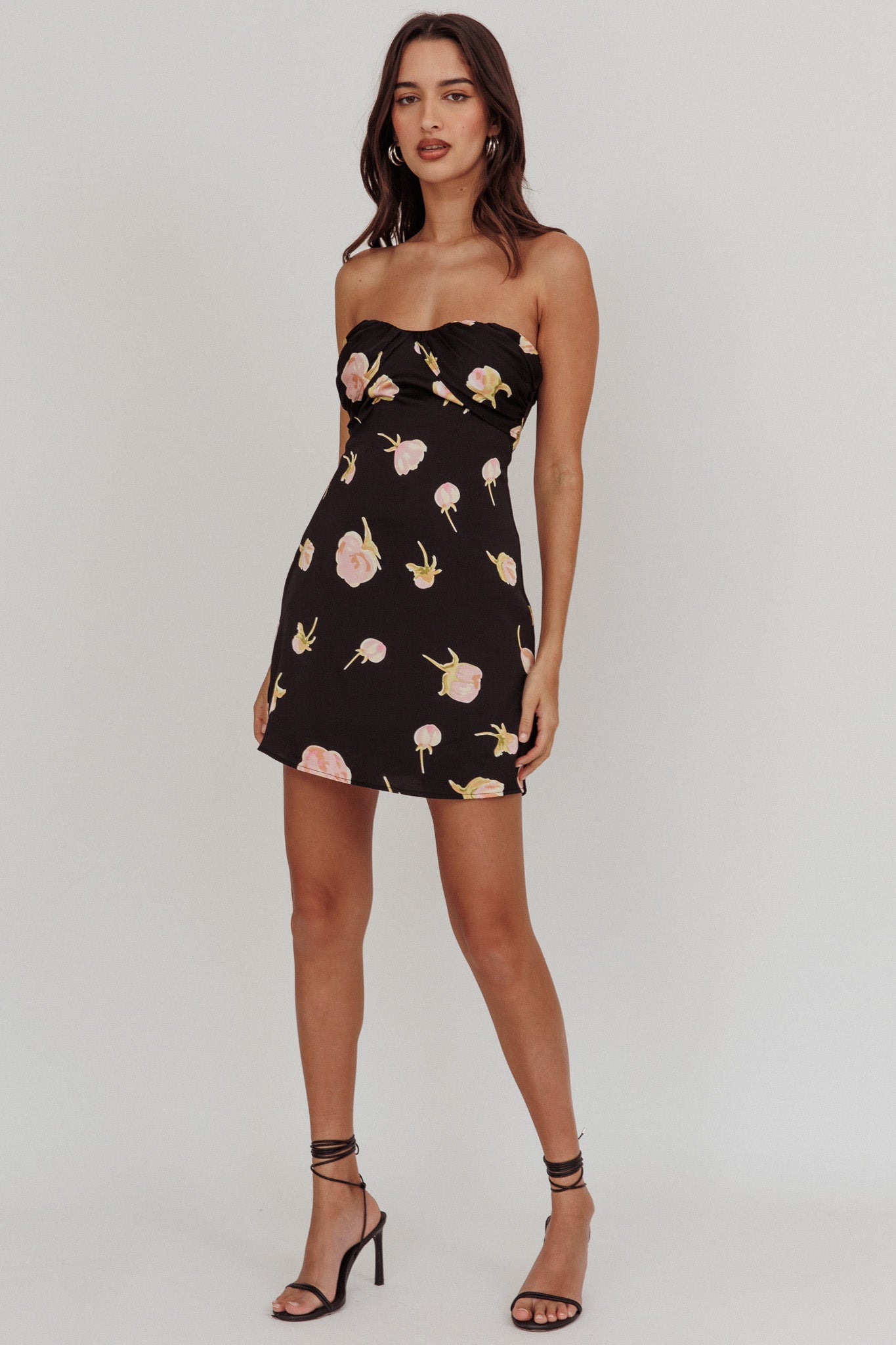 Sian Strapless Sweetheart Mini Dress Flowers Black