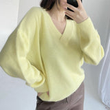 2025 Autumn And Winter Ultra-Soft V-Neck Imitation Marinish Sweater Female Lazy Style Loose Knitted Sweater HZ1208